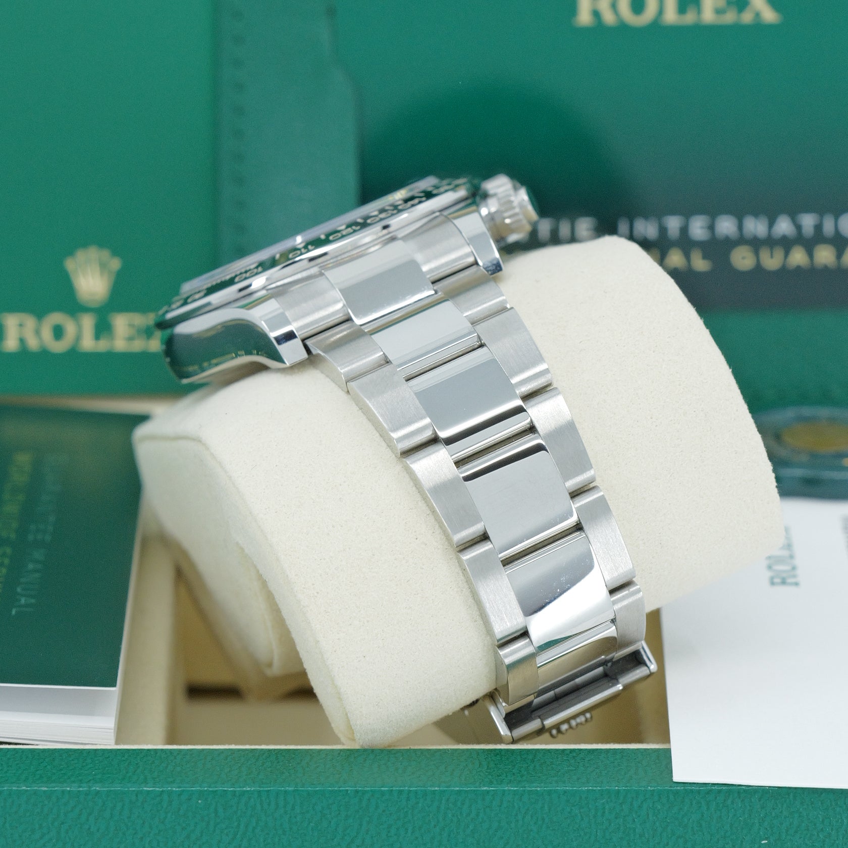 ROLEX COSMOGRAPH DAYTONA 126500LN – 2026 – NUOVO – FULL SET