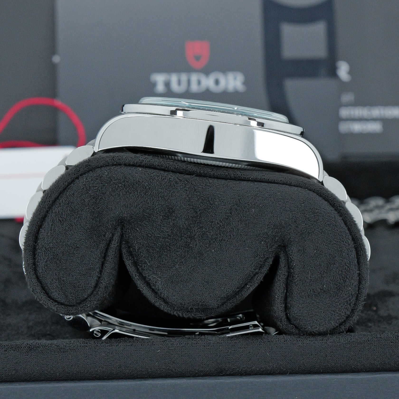 TUDOR BLACK BAY CHRONO “FLAMINGO BLUE” REF. 79360N
