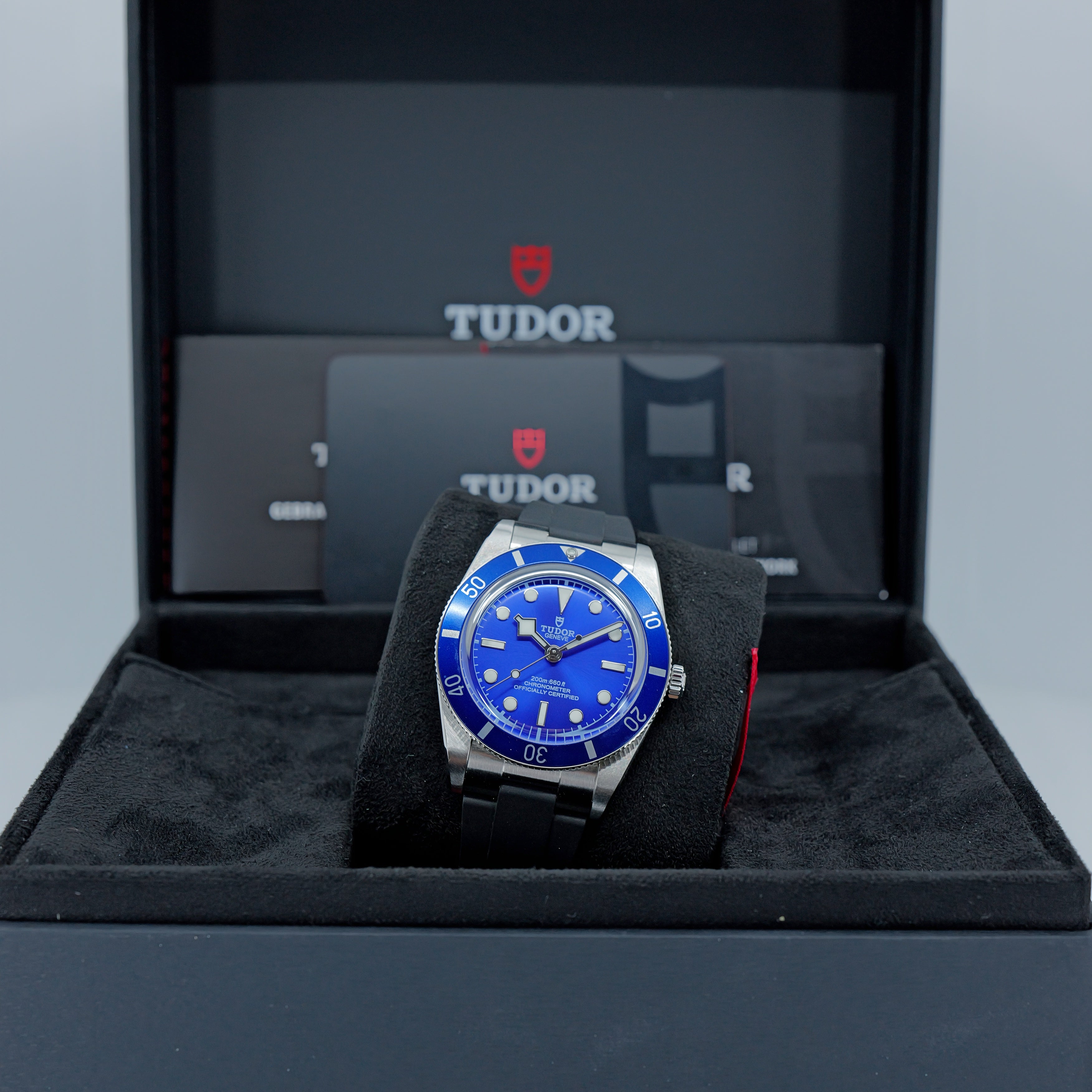 TUDOR BLACKBLAY 54 BLU M79000B-0002