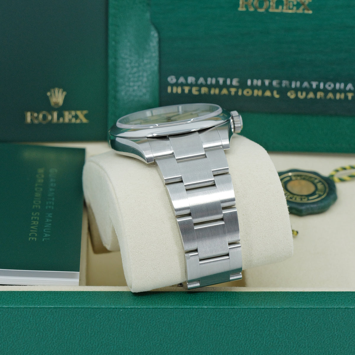 ROLEX OYSTER PERPETUAL 41 134300 “BEIGE” – 2026 – NUOVO – FULL SET