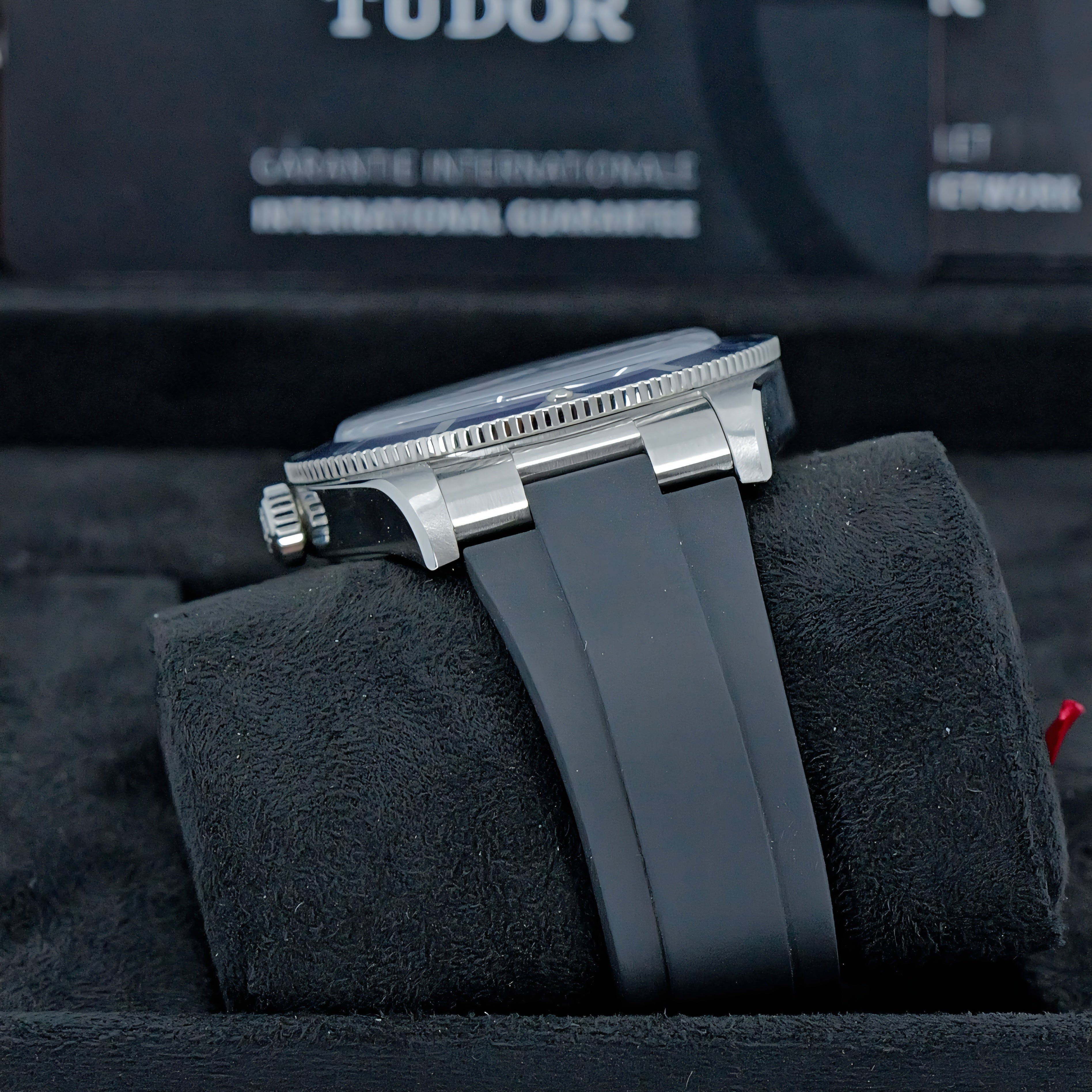 TUDOR BLACKBLAY 54 BLU M79000B-0002