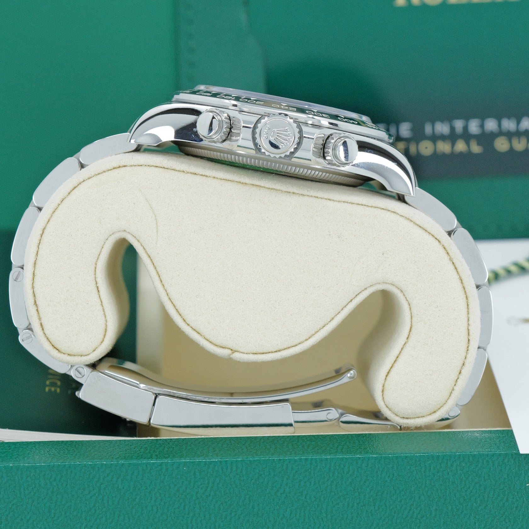 ROLEX COSMOGRAPH DAYTONA 126500LN – 2026 – NUOVO – FULL SET