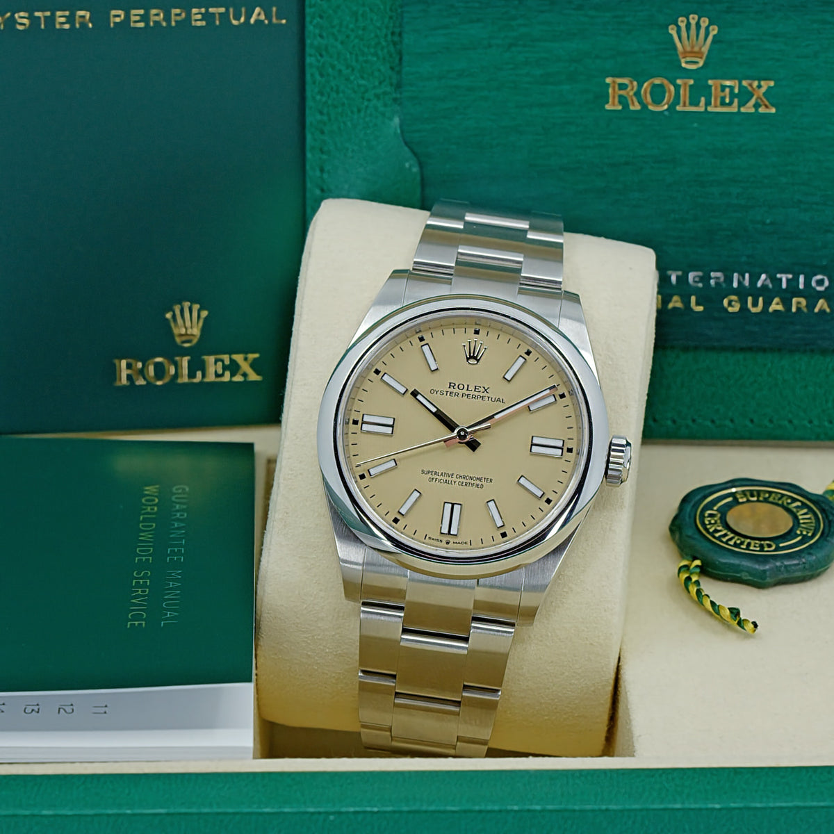 ROLEX OYSTER PERPETUAL 41 134300 “BEIGE” – 2026 – NUOVO – FULL SET