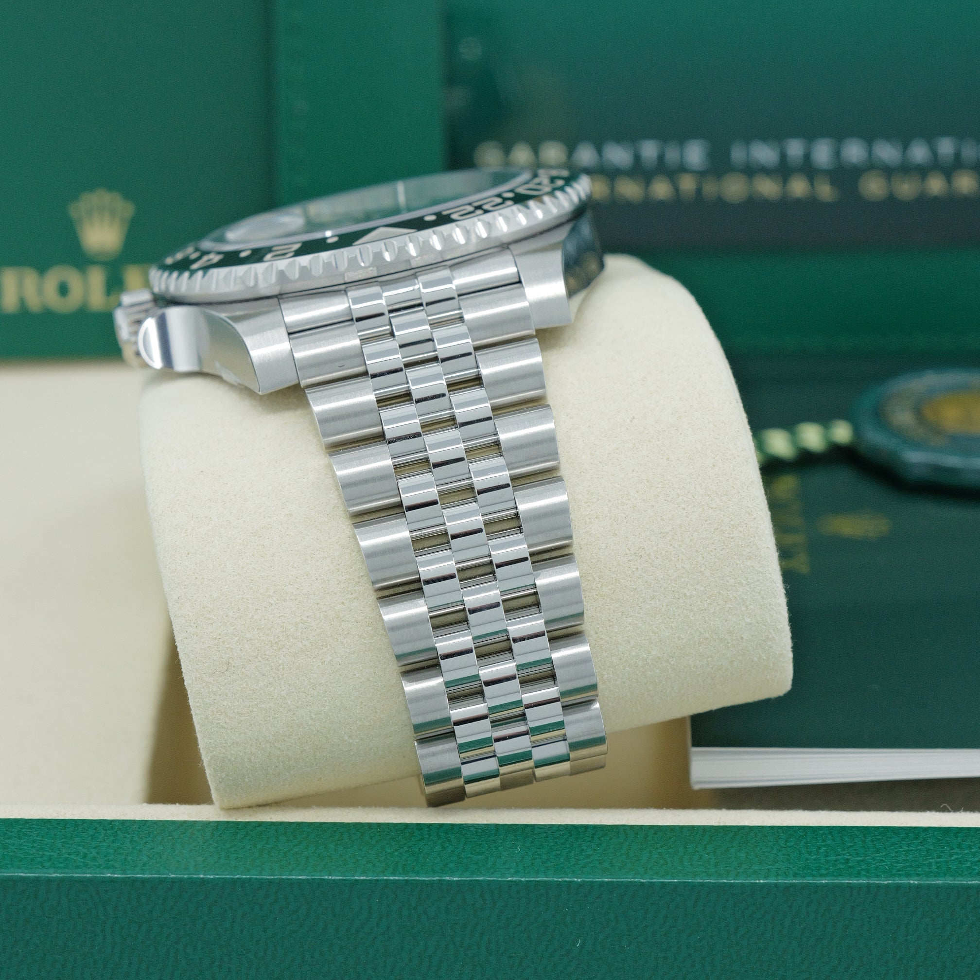 ROLEX GMT-MASTER II Ref. 126710GRNR