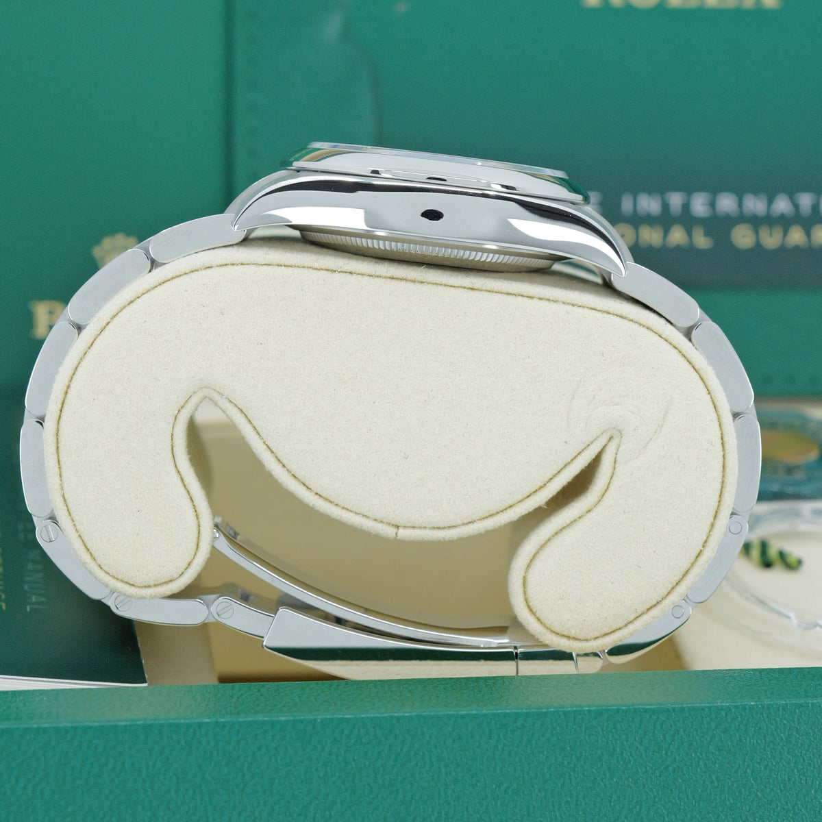 ROLEX OYSTER PERPETUAL 34 REF. 124200 – QUADRANTE LAVANDA – 2026 – NUOVO – FULL SET ITALIANO
