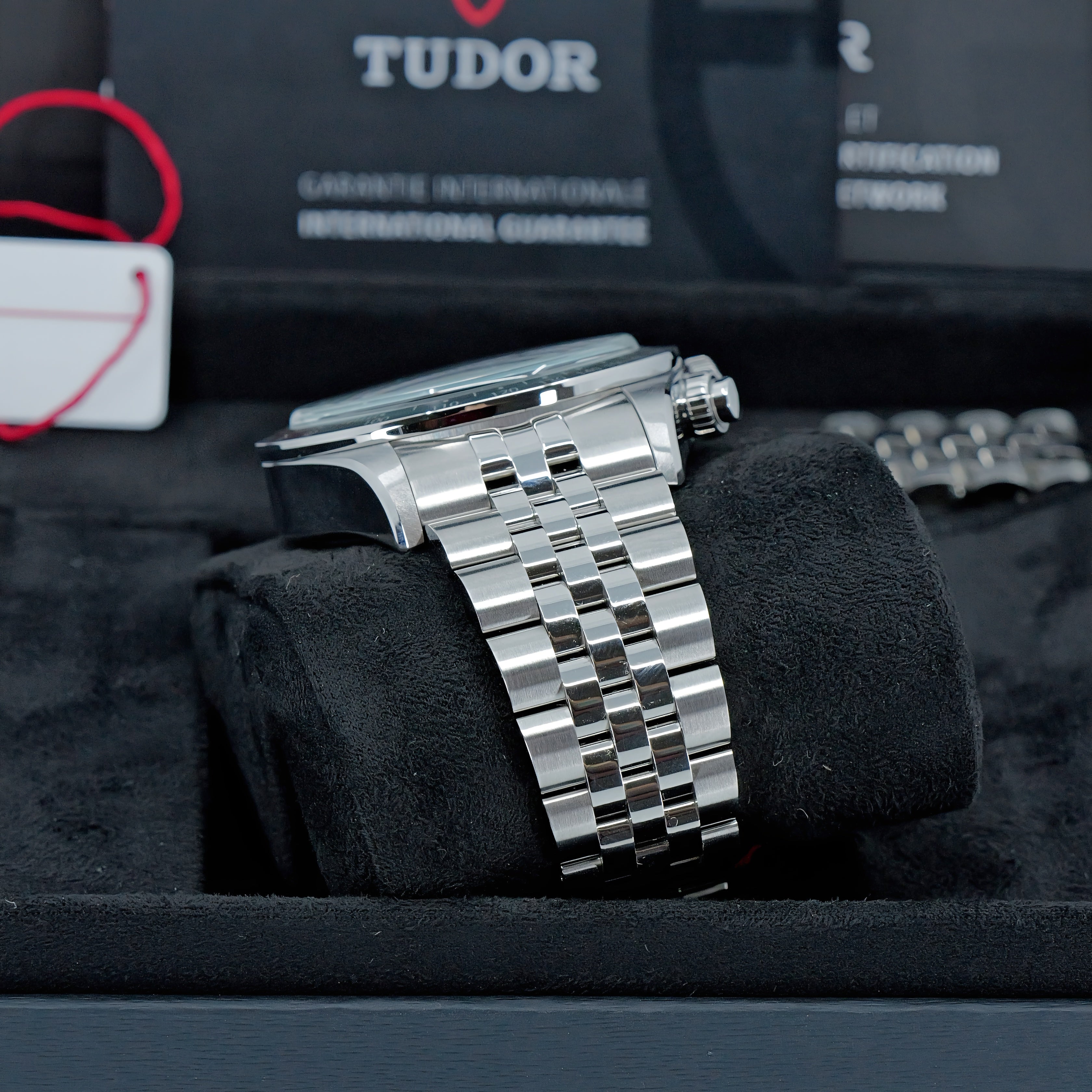 TUDOR BLACK BAY CHRONO “FLAMINGO BLUE” REF. 79360N
