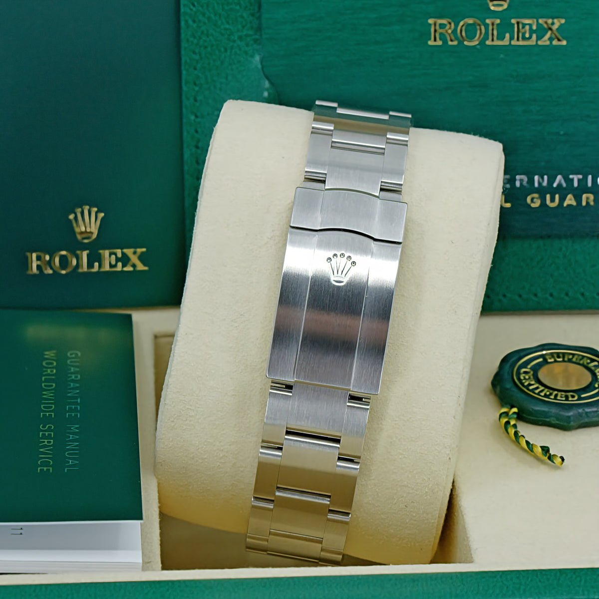 ROLEX OYSTER PERPETUAL 41 134300 “BEIGE” – 2026 – NUOVO – FULL SET