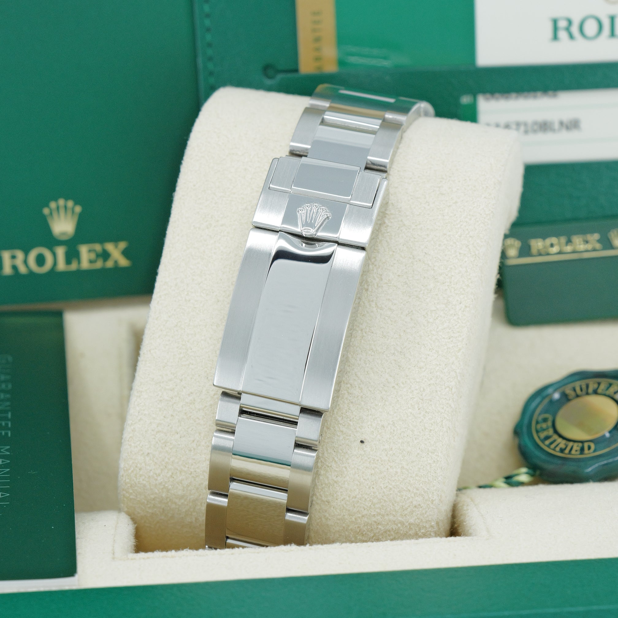 ROLEX GMT-MASTER II Ref. 116710BLNR "Batman"