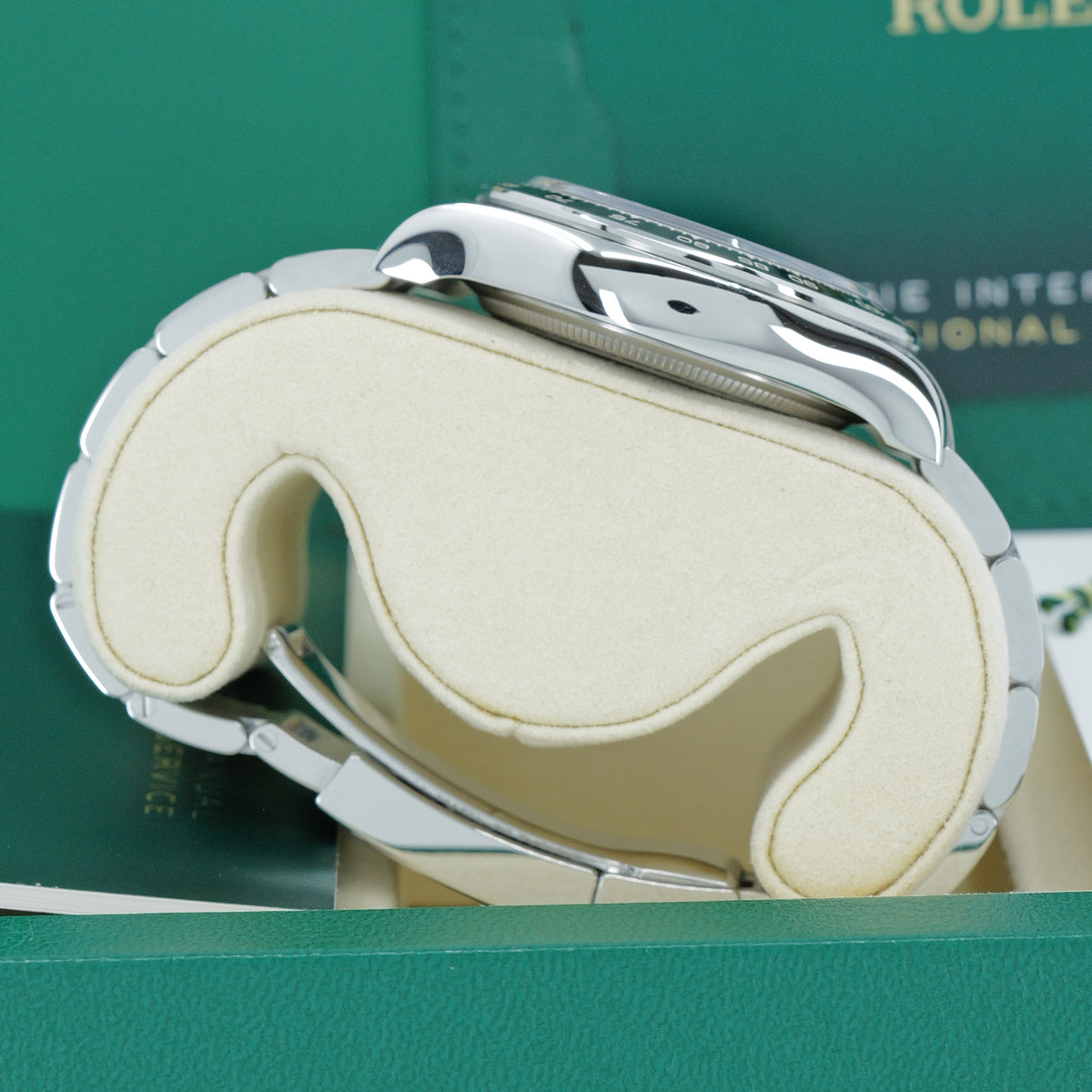ROLEX COSMOGRAPH DAYTONA 126500LN – 2026 – NUOVO – FULL SET