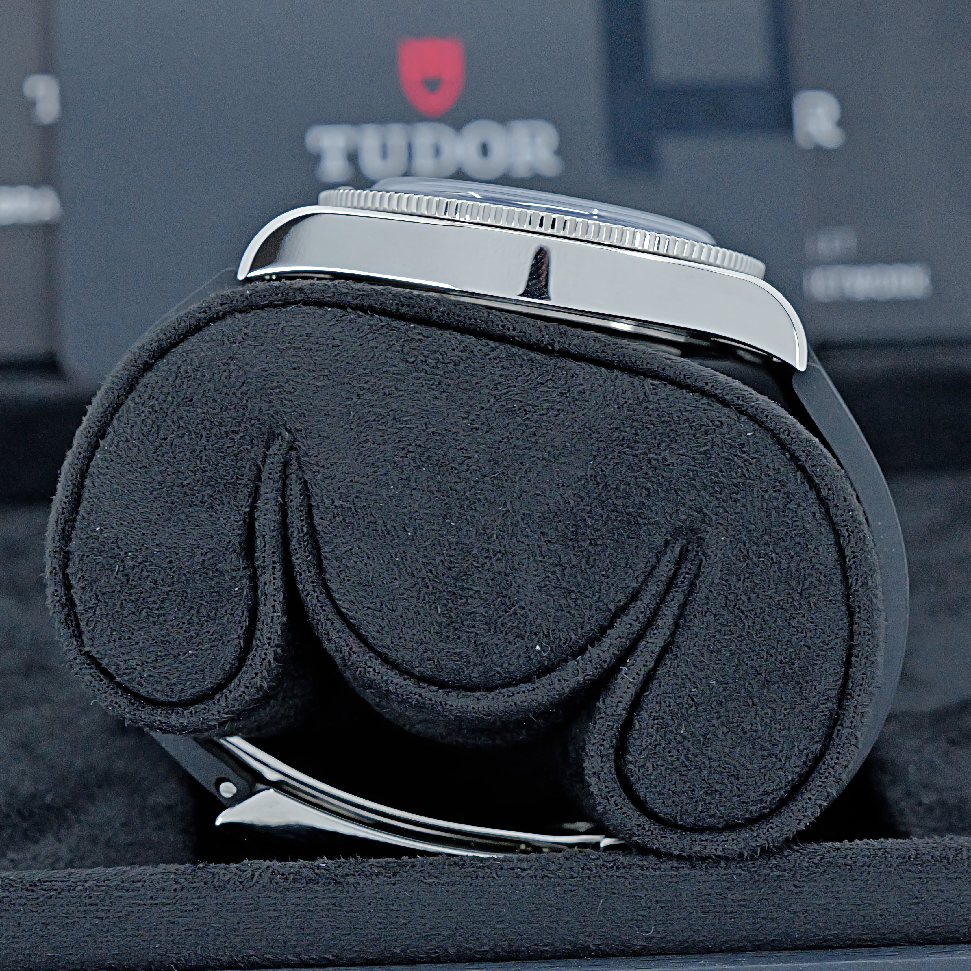 TUDOR BLACKBLAY 54 BLU M79000B-0002