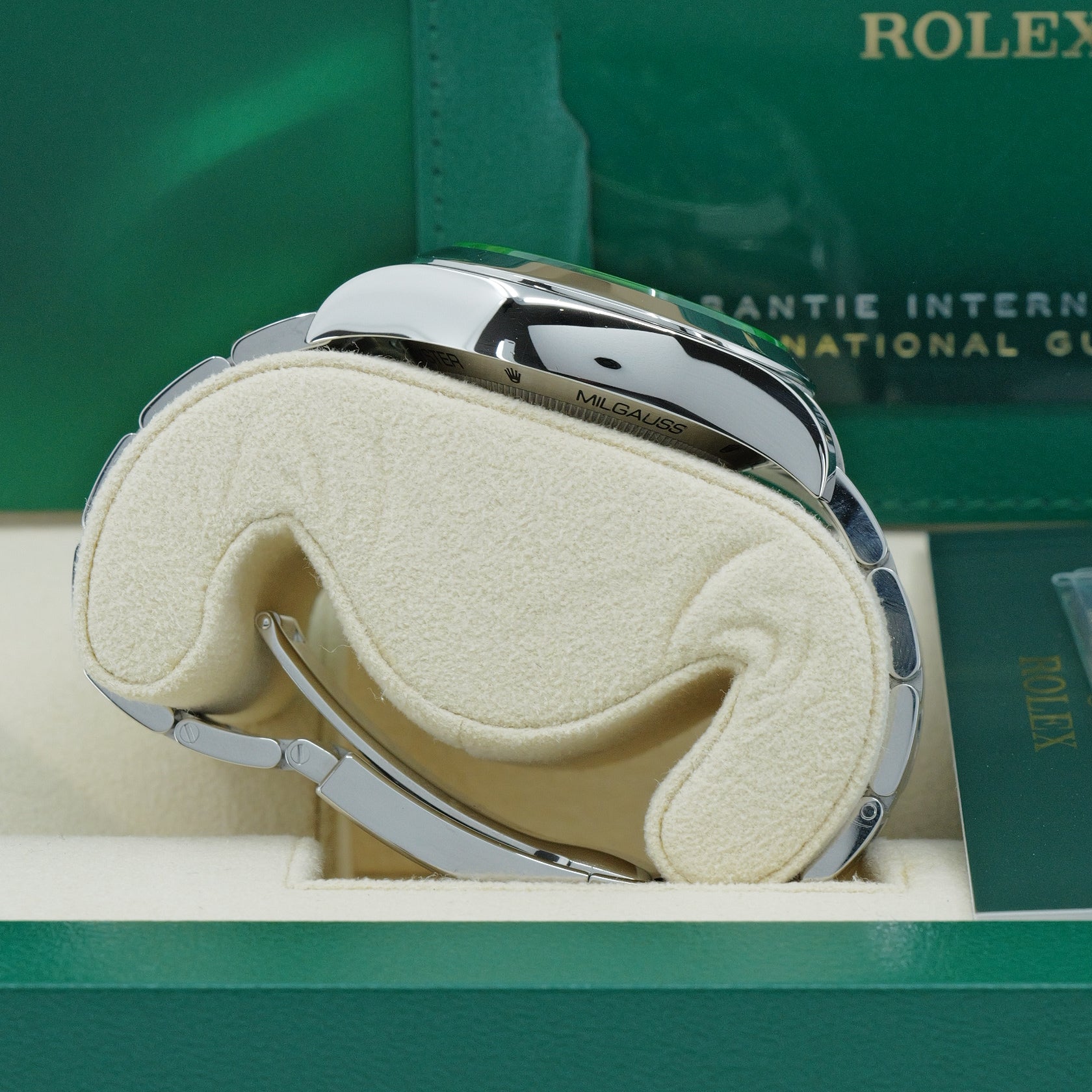 ROLEX MILGAUSS Ref. 116400GV