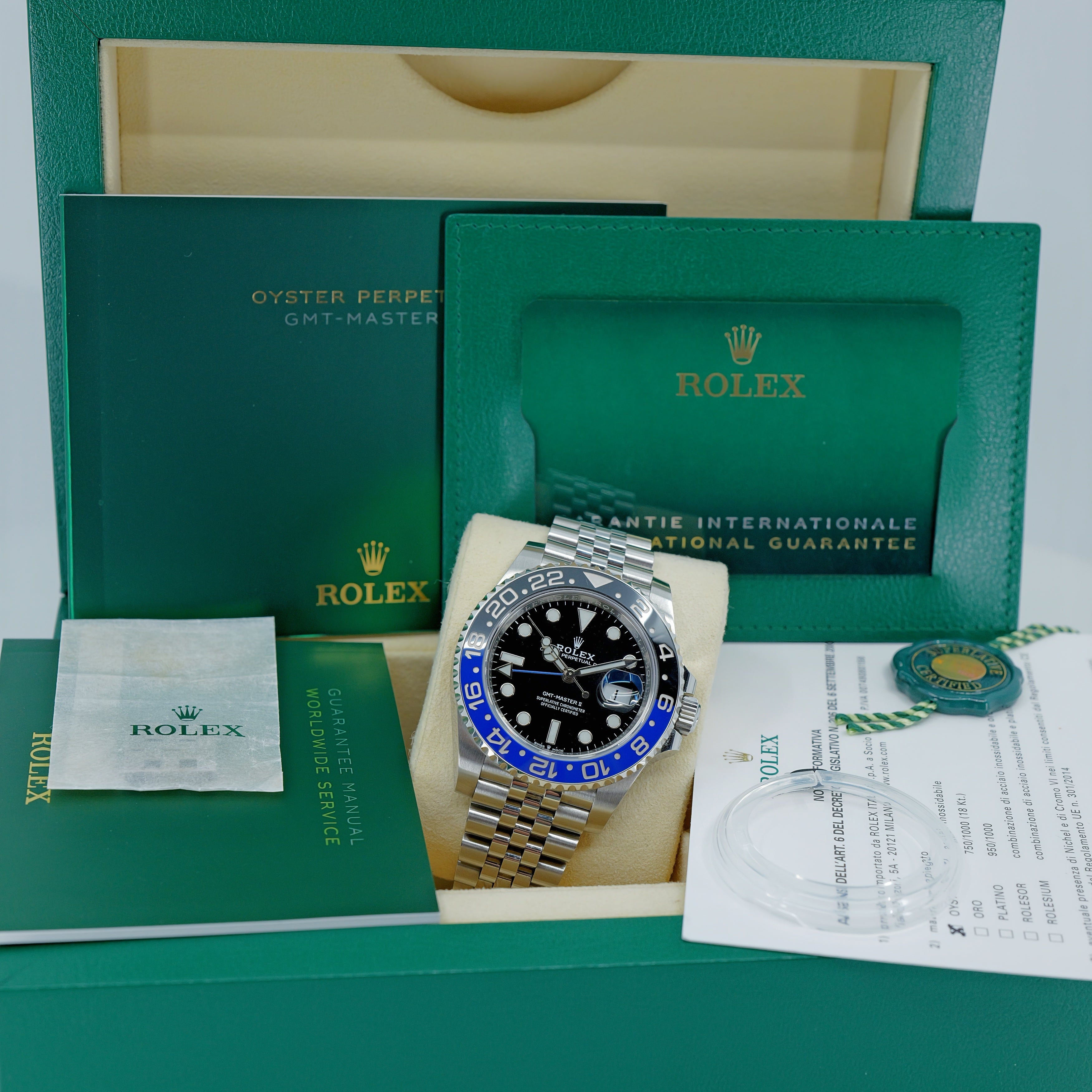 ROLEX GMT-MASTER II 126710BLNR "Batgirl"