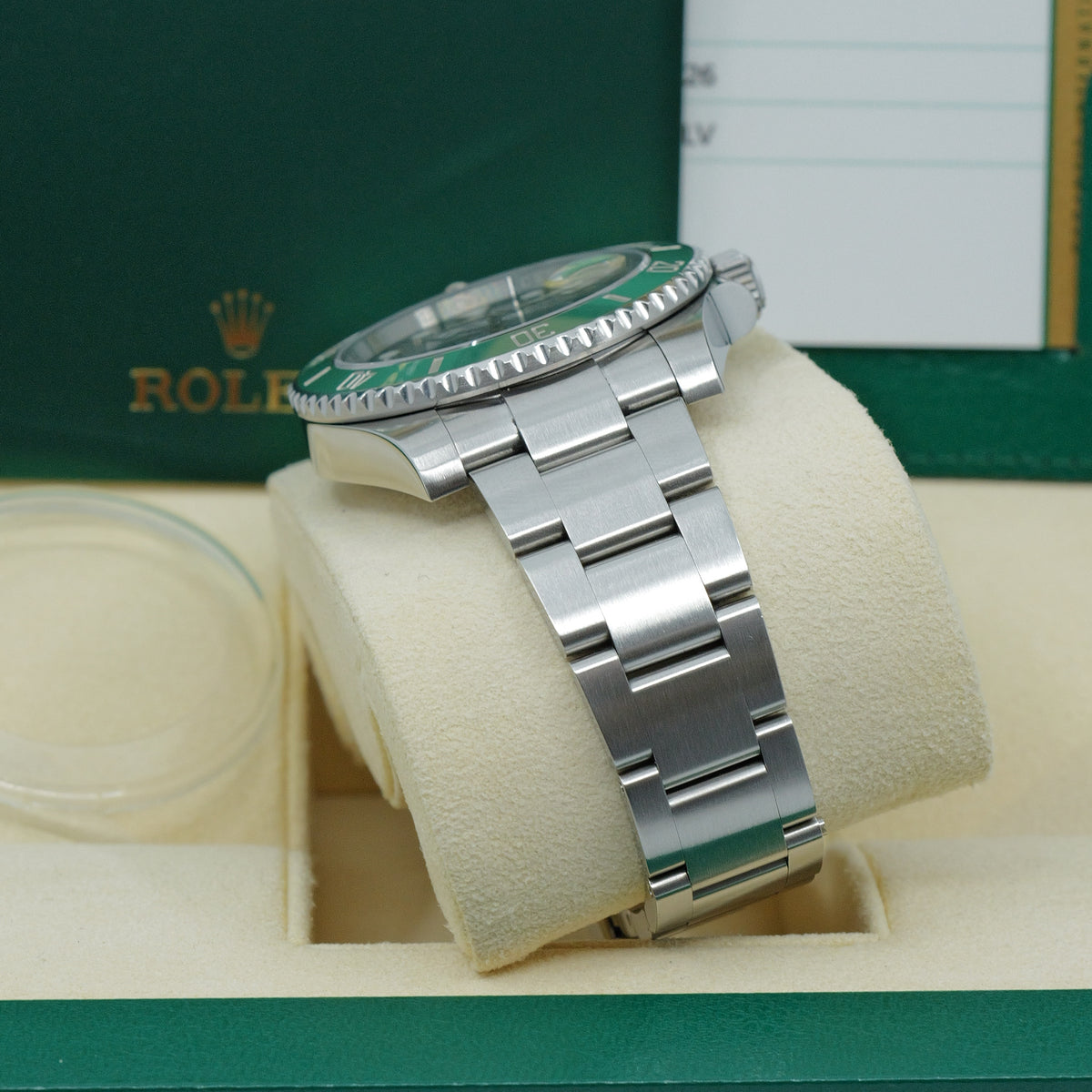 ROLEX SUBMARINER DATE 116610LV “HULK” – 2017 – FULL SET