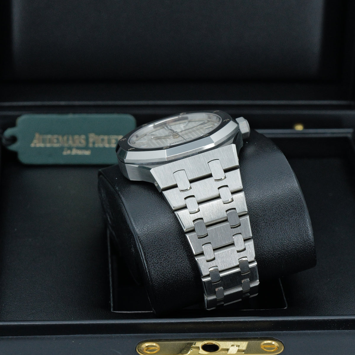 AUDEMARS PIGUET ROYAL OAK 15450ST.OO.1256ST.01 – QUADRANTE ARGENTÉ – 2015 – PARI AL NUOVO – FULL SET