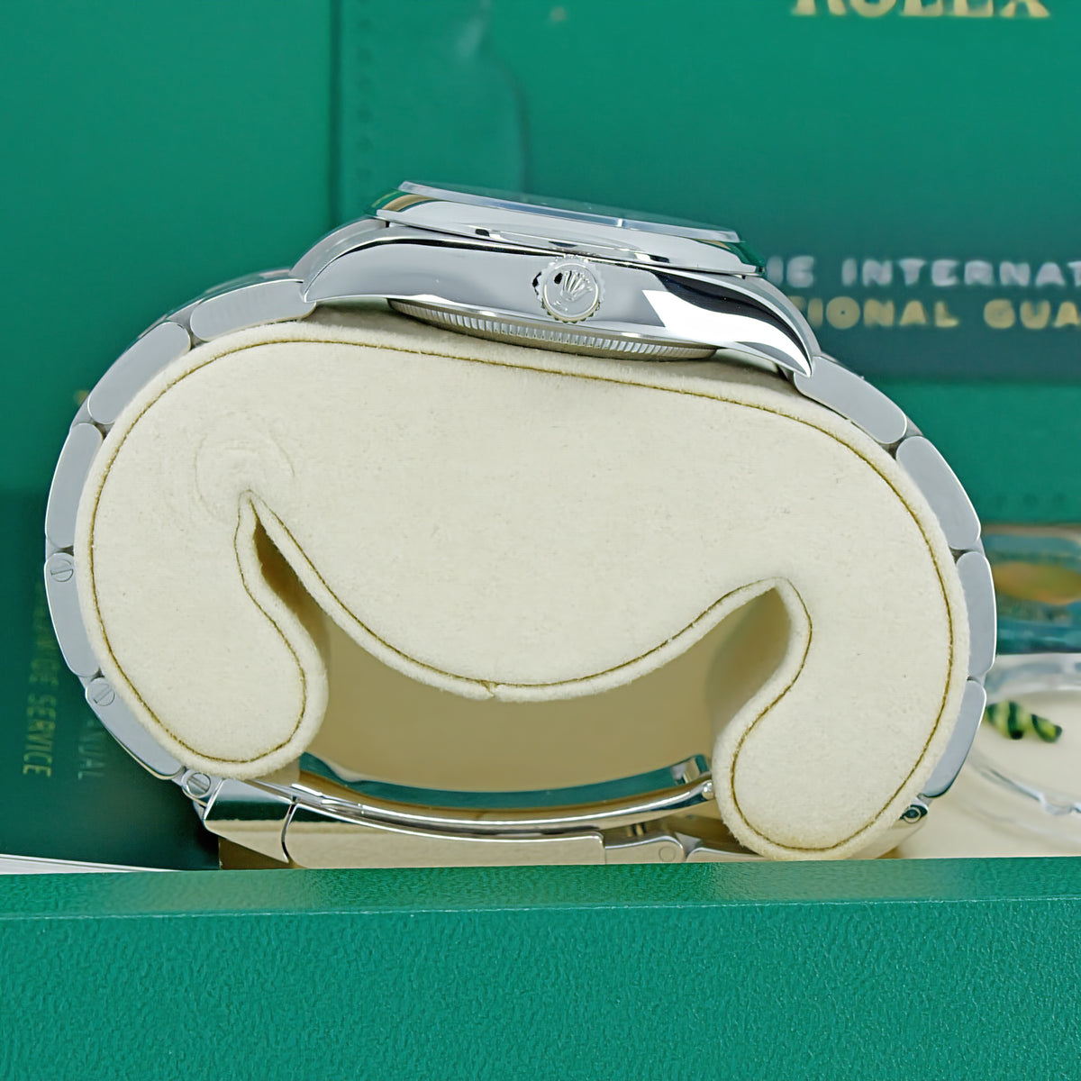 ROLEX OYSTER PERPETUAL 34 REF. 124200 – QUADRANTE LAVANDA – 2026 – NUOVO – FULL SET ITALIANO