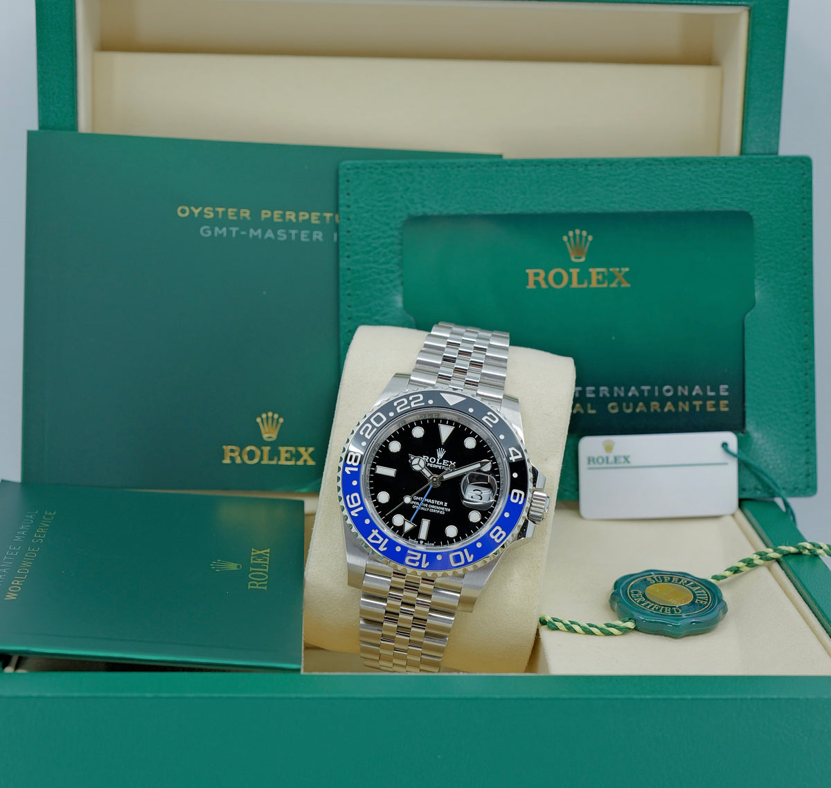 ROLEX GMT-MASTER II REF. 126710BLNR “BATGIRL” – LUNETTA NERA E BLU – SETTEMBRE 2026 – NUOVO – FULL SET CON TAG